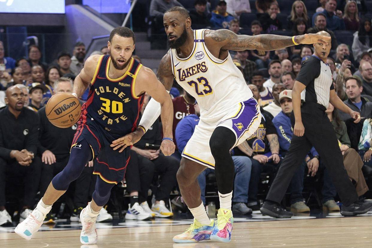 米乐体育m6官网下载-包含NBA西部决赛：湖人横扫快船队晋级总决赛的词条